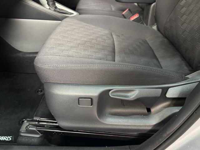 Toyota YARIS 1.5 Hybrid 115 Active | CarPlay | All Seasons | Nieuwe auto |