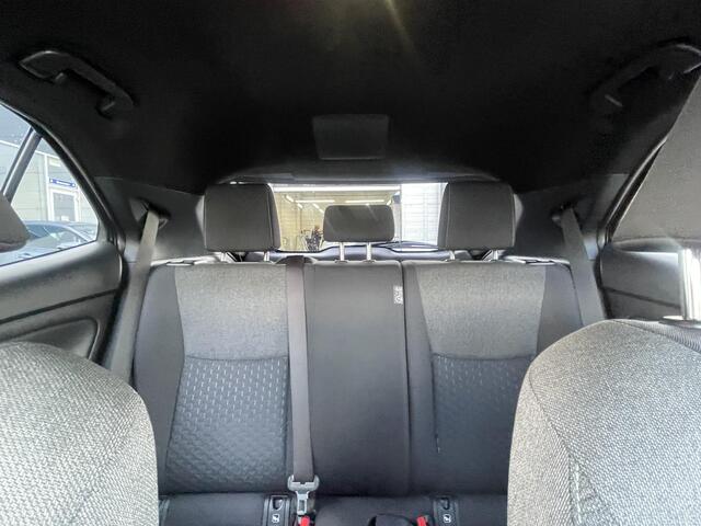 Toyota YARIS Cross 1.5 Hybrid 115 Dynamic Limited, parkeersensoren