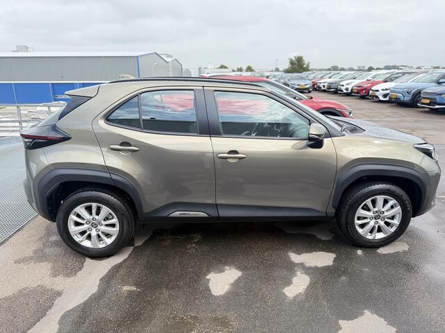 Toyota YARIS Cross 1.5 Hybrid 115 Active 3x div. kleuren beschikbaar, Nederlandse auto, Apple Carplay en/of Android auto navigatie, Achteruitrijcamera, Adaptieve cruise control, 1e eign.