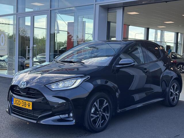 Toyota YARIS 1.5 Hybrid 115 Dynamic Incl. Comfort Pakket | Dodehoek detectie | Keyless | Stuurwielverwarming | Stoelverwarming