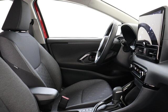 Toyota YARIS 1.5 HYBRID 115 DYNAMIC -CAMERA|ADAP.CRUISE|CARPLAY|KEYLESS|LED|PRIVACY.GLAS|LENDESTEUN|16"