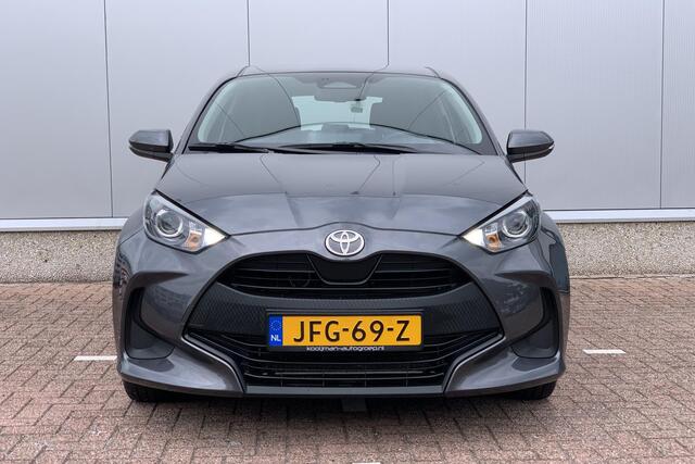 Toyota YARIS 1.5 Hybrid 115 Comfort / Camera / Apple Carplay & Android Auto / DAB /