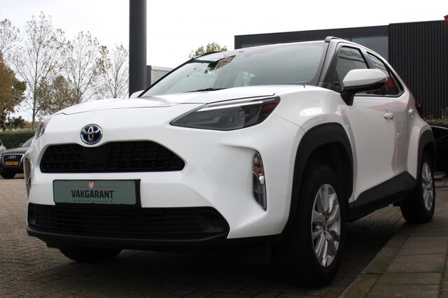 Toyota YARIS Cross 1.5 Hybrid Business