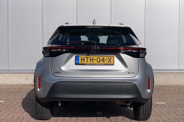 Toyota YARIS Cross 1.5 Hybrid 115 Active / Camera / Apple Carplay & Android Auto / ACC / Lane Assist / DAB /