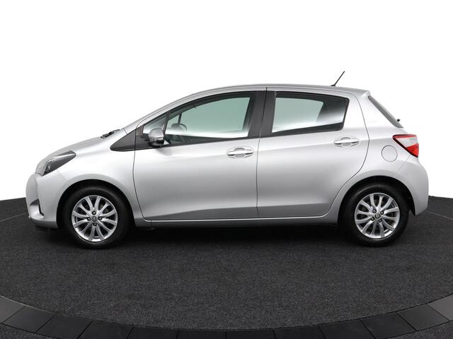 Toyota YARIS 1.0 VVT-i Aspiration | Radio BT en CD | lm velgen |