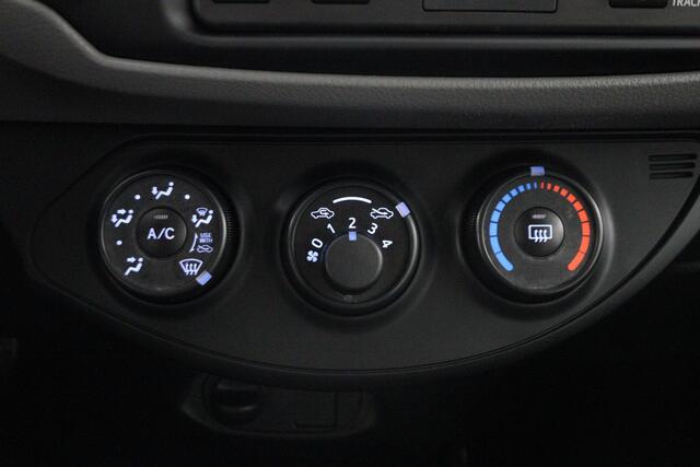 Toyota YARIS 1.0 VVT-i Aspiration | Radio BT en CD | lm velgen |
