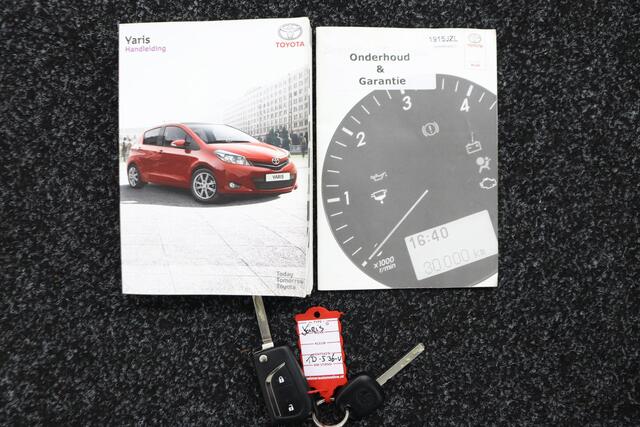 Toyota YARIS 1.0 VVT-i Aspiration | Radio BT en CD | lm velgen |