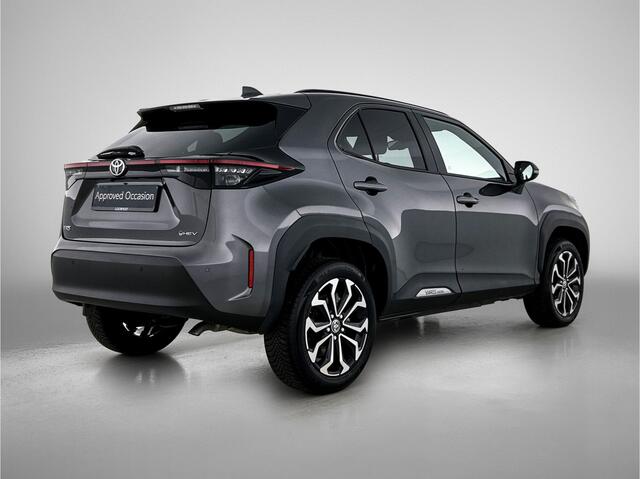 Toyota YARIS Cross 1.5 Hybrid 115 First Edition | Stoel en stuurverwarming |