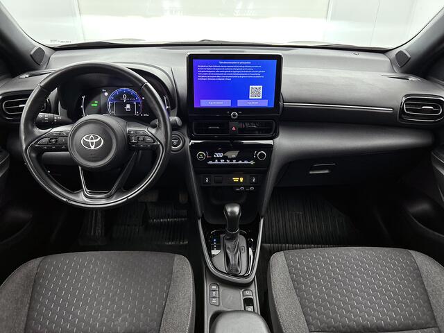 Toyota YARIS Cross 1.5 Hybrid 115 First Edition | Stoel en stuurverwarming |