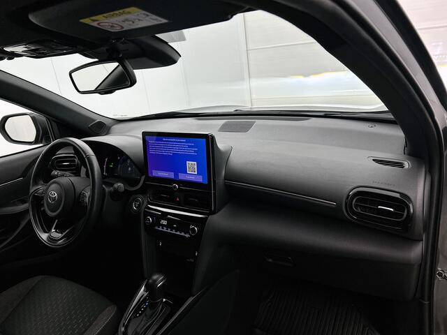 Toyota YARIS Cross 1.5 Hybrid 115 First Edition | Stoel en stuurverwarming |
