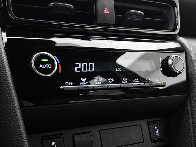 Toyota YARIS Cross 1.5 Hybrid 115 First Edition | Stoel en stuurverwarming |