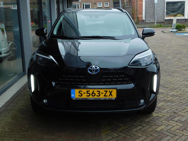 Toyota YARIS Cross 1.5 Hybrid Executive | TREKHAAK | ALL-SEASON | JBL