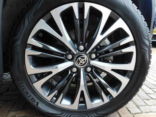Toyota YARIS Cross 1.5 Hybrid Executive | TREKHAAK | ALL-SEASON | JBL