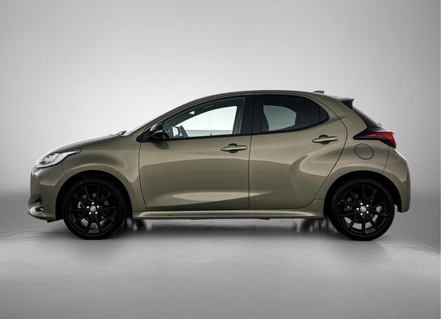 Toyota YARIS 1.5 Hybrid Executive | Parkeersensoren | Sportstoelen |
