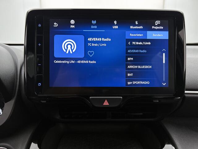 Toyota YARIS Cross 1.5 Hybrid Dynamic | Parkeersensor voor en achter | winterpakket |