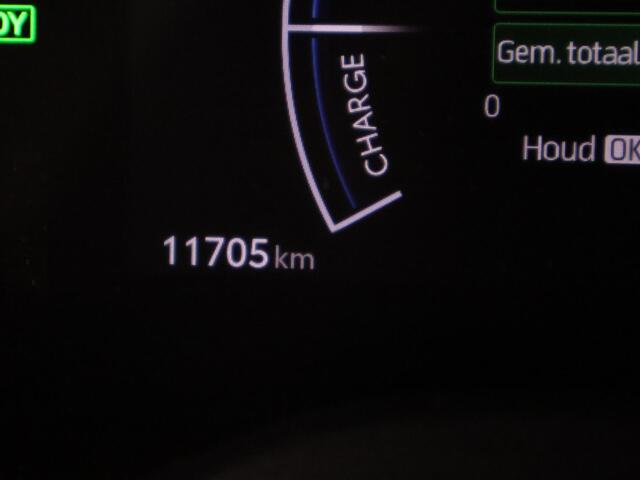 Toyota YARIS Cross 1.5 Hybrid 115 Dynamic Luxury Bi-Tone | Stuur- & Stoelverwarming | Apple Carplay & AndroidAUTO | Camera |
