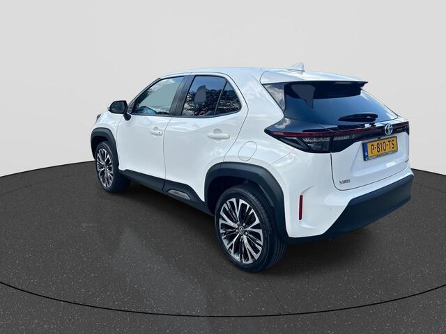 Toyota YARIS Cross 1.5 Hybrid Executive RIJKLAAR | Climate Control | Cruise Control Adaptief | Navigatie | HUD | BSM