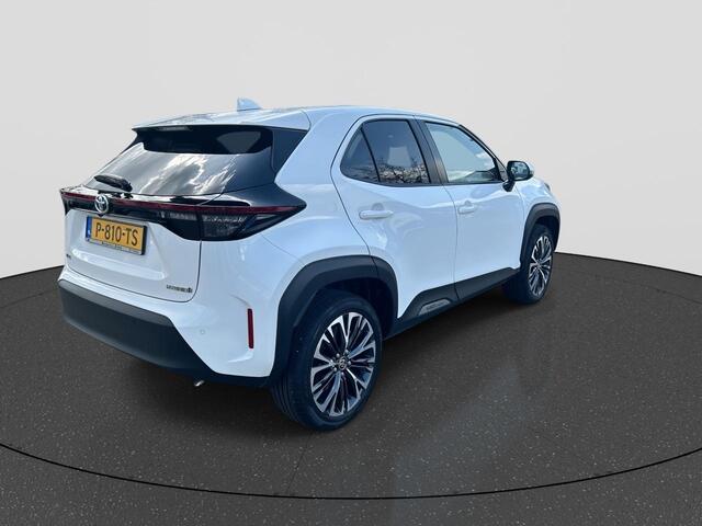 Toyota YARIS Cross 1.5 Hybrid Executive RIJKLAAR | Climate Control | Cruise Control Adaptief | Navigatie | HUD | BSM