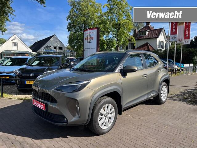Toyota YARIS 1.5 HYBRID DYNAMIC AUTOMAAT / CAMERA / CARPLAY / DAB / LED / STOEL+STUUR VERWARMING / 16'' LM-VELGEN