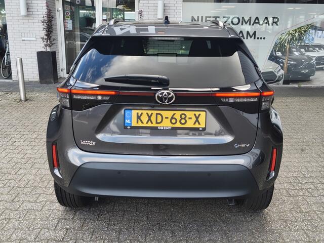 Toyota YARIS Cross 1.5 Hybrid 115 Dynamic | Sensoren v/a | Navi | Stoelverwarming |