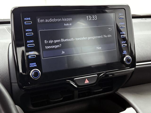 Toyota YARIS Cross 1.5 Hybrid Active + | Dodehoek detectie | Stoelverwarming | Parkeersensoren voor+achter | Keyless Entry/Start | Navigatie | Apple CarPlay/Android Auto | Cruise Control Adaptive |