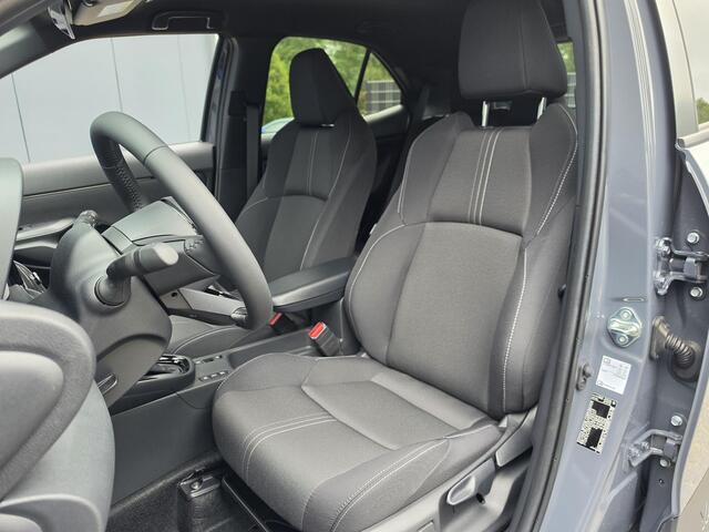 Toyota YARIS Cross 1.5 Hybrid 130 First Edition | Nieuw op voorraad | Facelift |