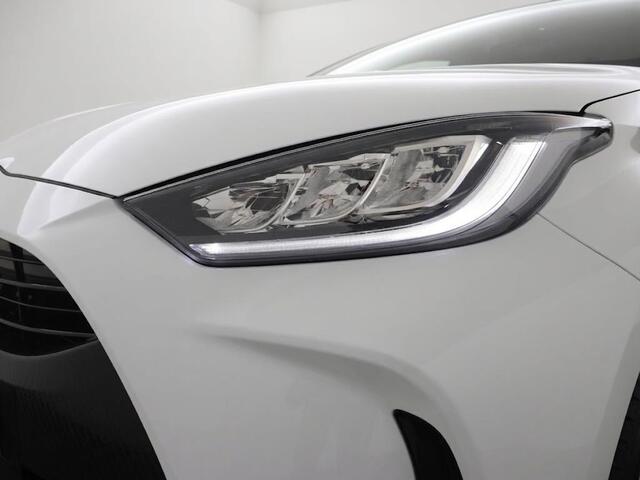 Toyota YARIS 1.5 Hybrid 115 Dynamic | Apple Carplay & Android Auto | Parkeercamera | * Actie Q3!