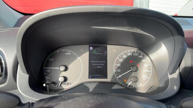 Toyota YARIS 1.5 Hybrid Active CAMERA / CARPLAY / ACC / CLIMA / BLUETOOTH / NL-AUTO