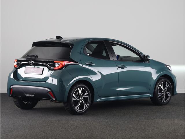 Toyota YARIS 1.5 Hybrid 115 Dynamic *DEMO* | Metaallak | Camera achter | LED koplampen |
