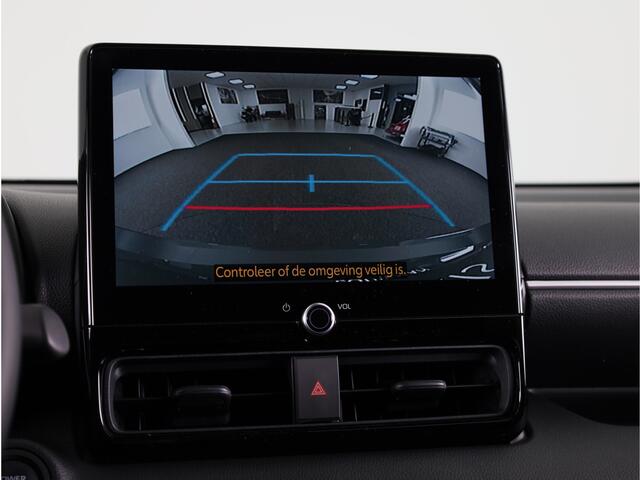 Toyota YARIS 1.5 Hybrid 115 Dynamic *DEMO* | Metaallak | Camera achter | LED koplampen |