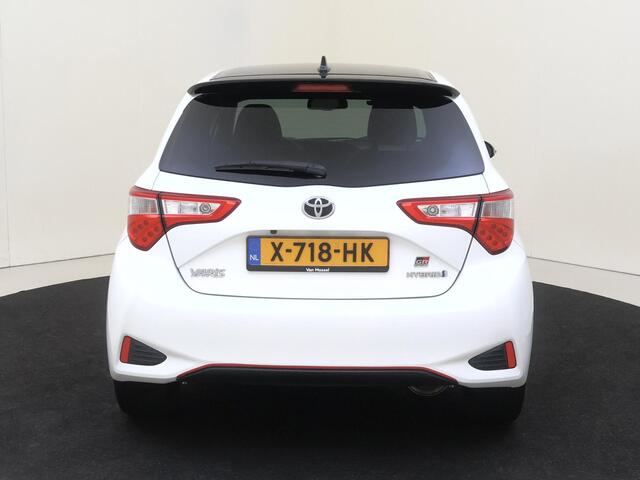 Toyota YARIS 1.5 Hybrid GR-Sport | LM velgen | sportstoelen | bluetooth