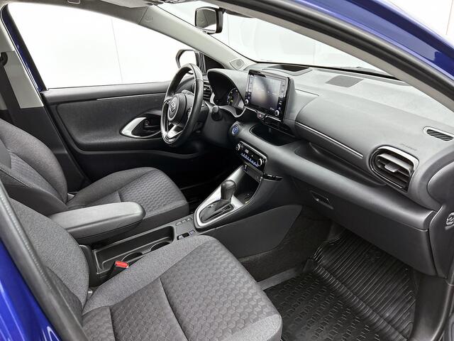 Toyota YARIS 1.5 Hybrid Active ACC | Carplay | Stoel verwarming | Camera | All season |