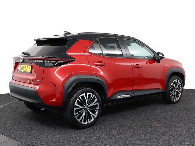 Toyota YARIS Cross 1.5 Hybrid 130 Executive | Premium Pack | Apple Carplay/Android Auto | parkeer sensoren v/a |