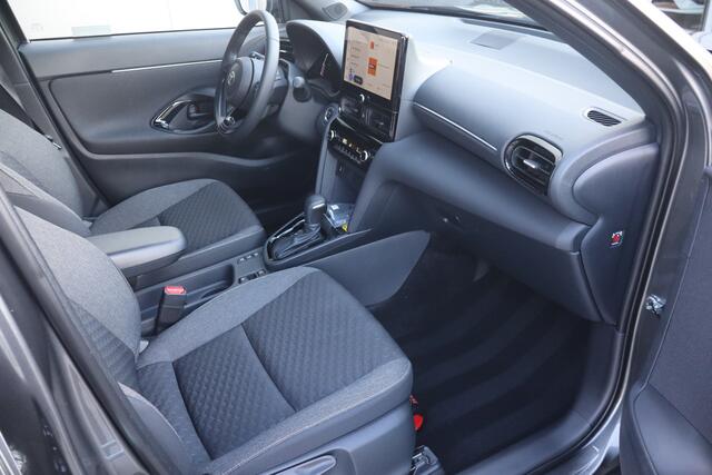 Toyota YARIS Cross 1.5 Hybrid 130 Style All-in Prijs!! Direct rijden!!