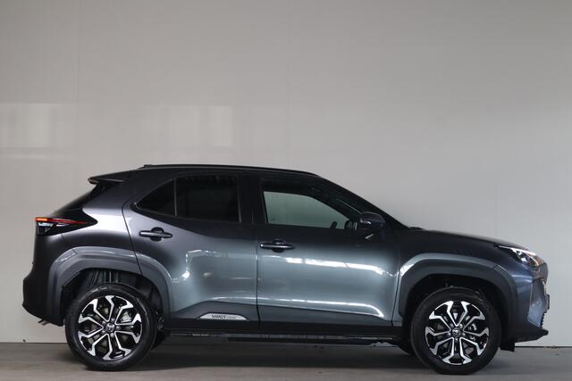 Toyota YARIS Cross 1.5 Hybrid 130 Style All-in Prijs!! Direct rijden!!