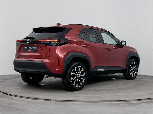 Toyota YARIS Cross 1.5 Hybrid 130 Dynamic | Voorruit-Stuur-Stoelverwarming | Blindspot | Parkeersensoren V+A |