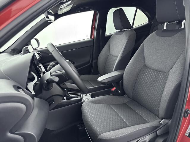 Toyota YARIS Cross 1.5 Hybrid 130 Dynamic | Voorruit-Stuur-Stoelverwarming | Blindspot | Parkeersensoren V+A |