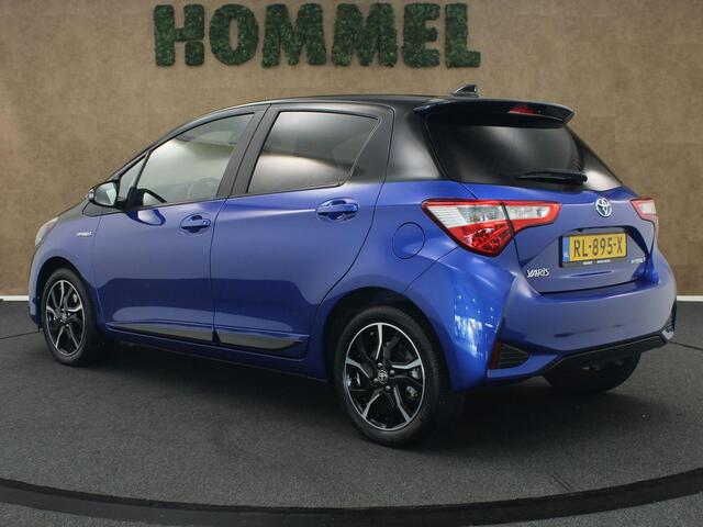 Toyota YARIS 1.5 Hybrid Bi-Tone - ORIGINEEL NEDERLANDSE AUTO - AFKOMSTIG VAN 1E EIGENAAR - CLIMATE CONTROL - BOTS EN LIJNWAARSCHUWING - CAMERA - CRUISE CONTROL - REGENSENSOR - ARMSTEUN VOOR - BLUETOOTH - LICHT METALEN VELGEN