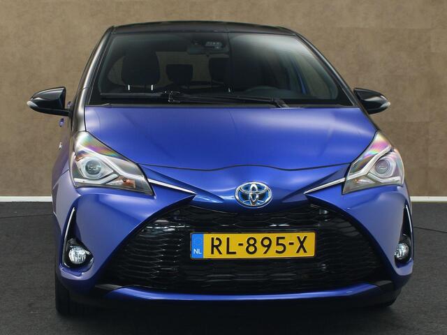 Toyota YARIS 1.5 Hybrid Bi-Tone - ORIGINEEL NEDERLANDSE AUTO - AFKOMSTIG VAN 1E EIGENAAR - CLIMATE CONTROL - BOTS EN LIJNWAARSCHUWING - CAMERA - CRUISE CONTROL - REGENSENSOR - ARMSTEUN VOOR - BLUETOOTH - LICHT METALEN VELGEN