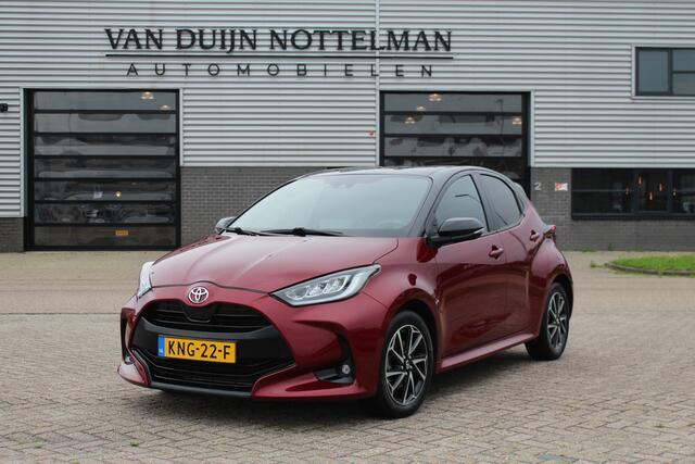 Toyota YARIS 1.5 Hybrid Executive / Bi Tone / Keyless / Carplay