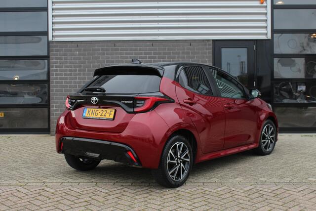Toyota YARIS 1.5 Hybrid Executive / Bi Tone / Keyless / Carplay