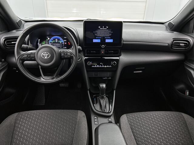 Toyota YARIS Cross 1.5 Hybrid 115 First Edition | BTW voertuig | Navigatie | Apple CarPlay/Android Auto | Cruise Control Adaptive | Climate Control | Achteruitrijcamera | LED verlichting | Velgen |