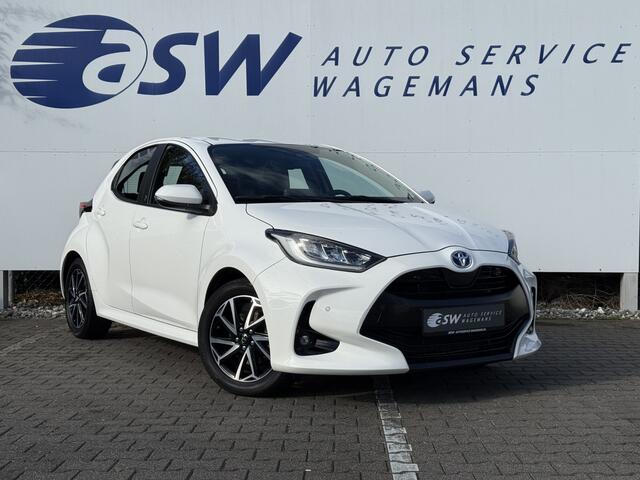 Toyota YARIS 1.5 Hybrid Team D | CarPlay | ACC | Camera | Dodehoek | Keyless
