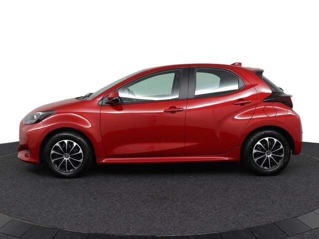 Toyota YARIS 1.5 Hybrid Active | Apple Carplay/Android Auto | parkeer sensoren v/a |