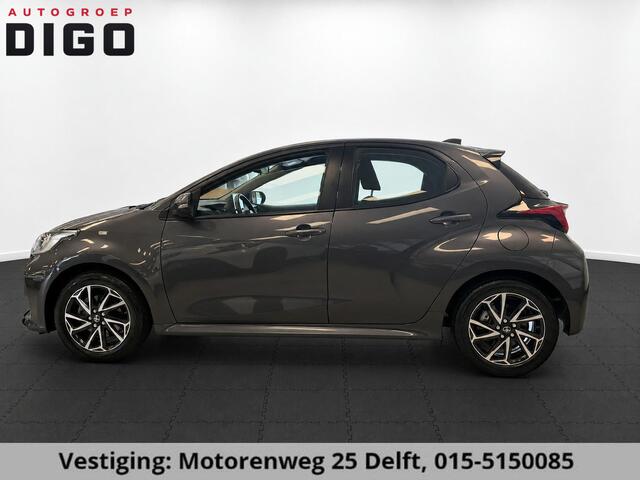 Toyota YARIS 1.5 Hybrid 115 Dynamic GARANTIE TOT 06-2033! . STOEL VERWARMING . PARKEERSENSOREN ACHTER . APPLE CARPLAY & ANDRIOD AUTO . SLECHTS 33.000KM .