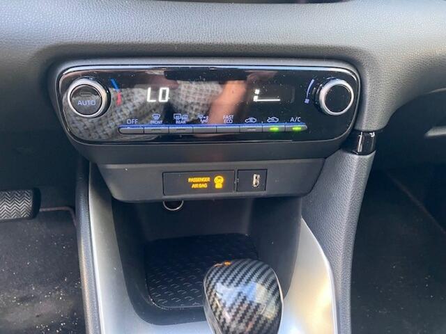 Toyota YARIS 1.5 Hybrid Sport - Navi/Applcarplay/Android auto - camera - LM 17