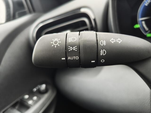 Toyota YARIS Cross 1.5 Hybrid 130 Executive | Sensoren v/a | El. Acterklep | Half Leder
