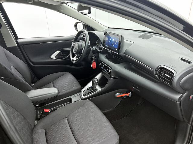 Toyota YARIS 1.5 Hybrid 115 Active | BTW voertuig | Apple CarPlay/Android Auto | Cruise Control Adaptive | Achteruitrijcamera | Bluetooth | Velgen | Climate Control |