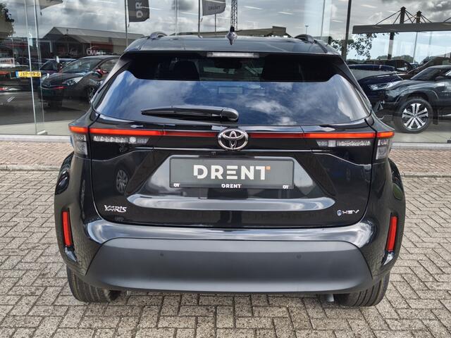 Toyota YARIS Cross 1.5 Hybrid 130 First Edition | Comfort Pack | Sensoren v/a | Stoelverw