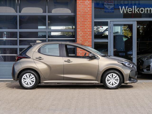Toyota YARIS 1.5 VVT-i Active | CAMERA | APPLE CARPLAY / ANDROID AUTO |